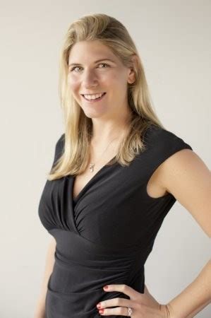 Lauren Williams Body Measurement Bikini Bra Sizes Height Weight