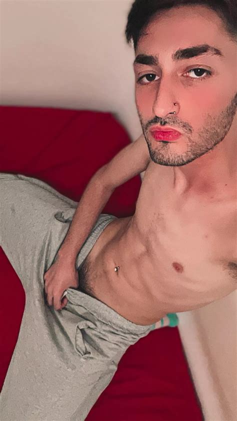 Undress Me Nudes Malepubes NUDE PICS ORG