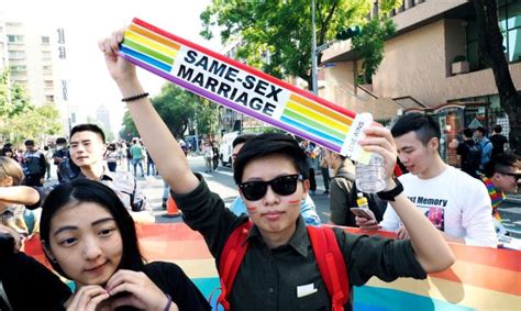 Taiwan Court Rules Same Sex Marriage Ban Is Unconstitutional Upi
