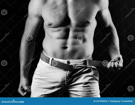 Chico Gay Desnudo Torso Desnudo Masculino Cuerpo Muscular Sexy Modelo De Fitnes Musculares