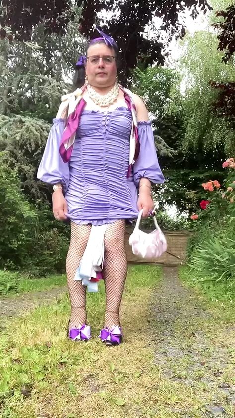 Dressed With A Short Purple Dress For A Night Out Gay Outdoor Porn Xhamster