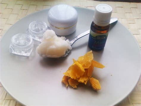 Как сделать бальзам для губ своими руками - с воском и без воска ...