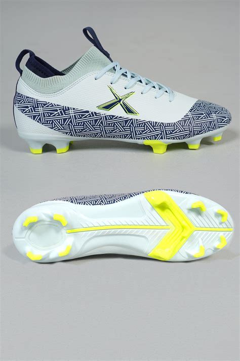 Dynamo Soccer Boots - Adults