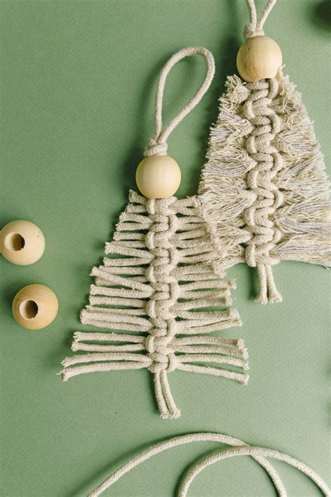 Holiday Crafts DIY Macrame Christmas Ornament The Pretty Life Girls