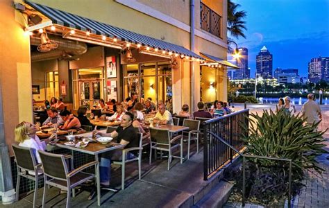 Dock And Dine Restaurants In Tampa Tampa Magazine In 2022 Tampa