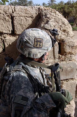 더판 : L4G24 마운트와 패치등 불용품 - 에어소프트 채널