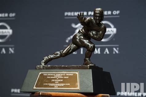 Photo 2019 Heisman Trophy Award In New York Nyp20191214204