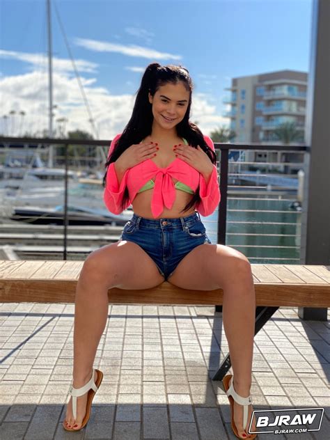 Sexy Latina Violet Starr Poses In A Bikini Before Giving A Blowjob Rimming R Hub