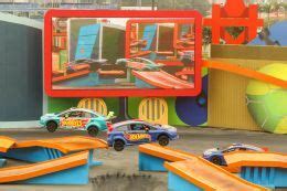 Hot Wheels Beto Carrero World