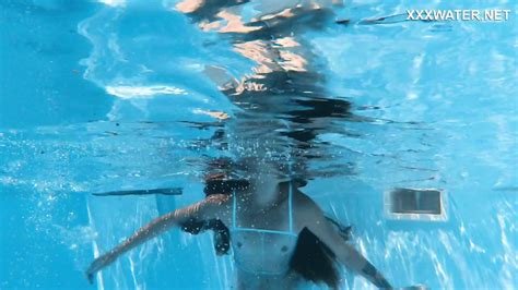 Latina Babe Lia Ponce And A Hungarian