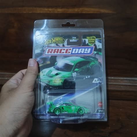 Jual Hot Wheels Premium Race Day Rexy Porsche Gt R Shopee Indonesia