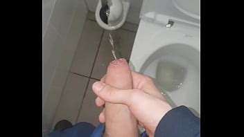 Orina Desordenada En El Ba O P Blico En El Trabajo Xvideos