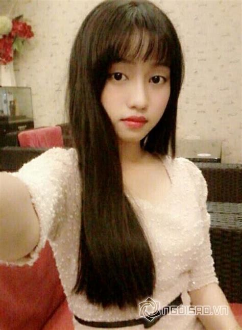 Nhan sắc thật khi chưa dao kéo của hot girl Thúy Vi