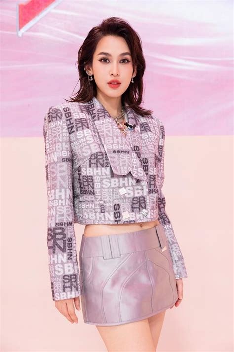 Chị đẹp đang hot rần rần bên Trung U mà trẻ như gái đôi mươi từng phải lên tiếng vì tin đồn