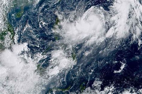 Jenny Intensifies Over Philippine Sea Philstar