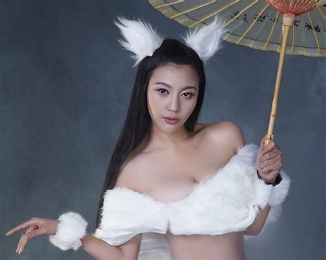 Nh Ng Hot Girl Trung Qu C B T Y Chay V Nh Ph N C M