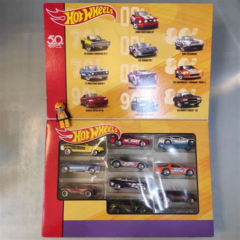 Jual Hot Wheels Throwback 10 Pack 50th Series Ford Mustang GT 70 Dodge Charger RT 71 Mustang