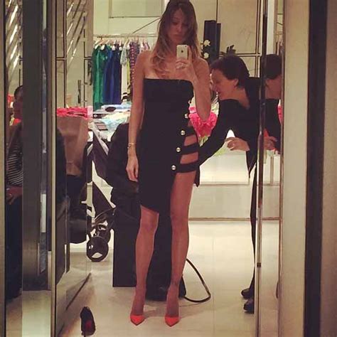 Belen Rodriguez E Cecilia Rodriguez Sfida Hot A Colpi Di Bikini Gossip