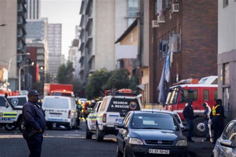 Südafrika Viele Menschen sterben bei Feuer in Johannesburg NOZ