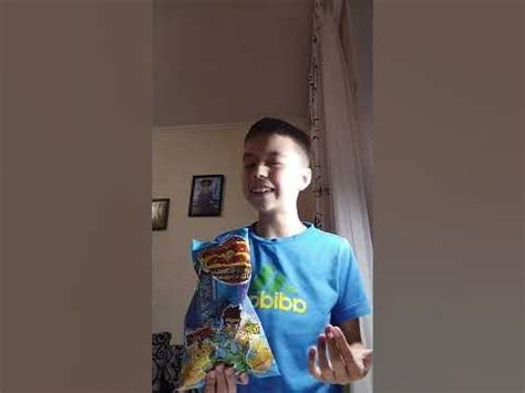 пробуем кукурузные палочки от Влада А4 - YouTube