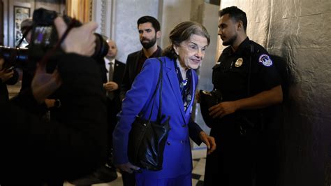 Feinstein Returning To Senate After Prolonged Absence Due To Illness