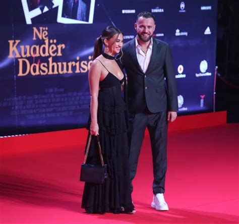 Premiera e filmit Në kuadër të dashurisë Si u veshën VIP at Konica al