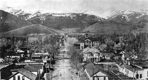 Looking West : Photo Details :: The Western Nevada Historic Photo