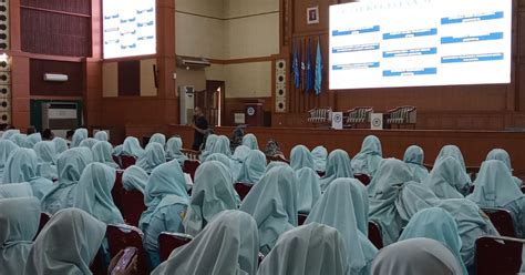 Siswa Man 3 Blitar Kunjungi Uin Jakarta Universitas Islam Negeri