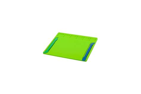 Доска для лепки BRAUBERG Kids с отделениями и 2 стеками, А5, 200x170 мм ...