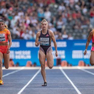 Gina Lückenkemper läuft beim ISTAF in Berlin zu einer neuen