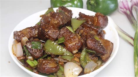 Pork Chilli Stir Fry Soy Sauce Pork Recipe Flavours Of My Kitchen