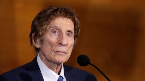 Detroit Red Wings, Tigers owner Mike Ilitch dies at 87 | CTV News