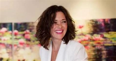 Woman Accused Of Killing Her Stepdad After He Used Her Nude Pictures As Screensaver Mirror Online