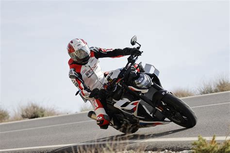 BMW M R Test Das Beste Naked Bike