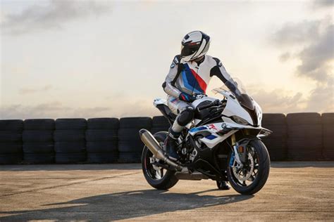 Nieuwe Bmw S Rr Steeds Meer M