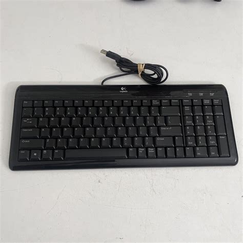 Logitech Ultra Flat Dark-Shine USB Keyboard Y-BP62a – Retro Unit