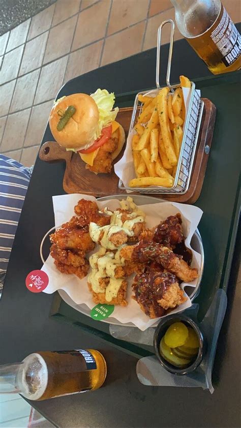 Naked Wings Brisbane Restaurant Reviews Photos Phone Number Tripadvisor