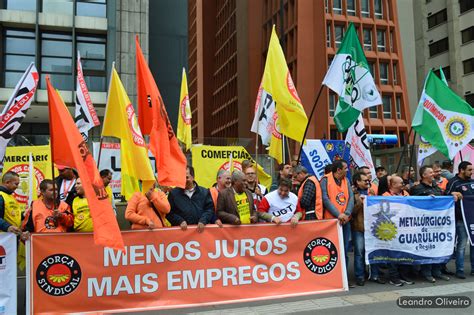 Centrais protestam contra juros altos Sindiquímicos