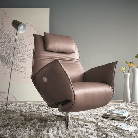 Кресло в современном стиле - 35 фото