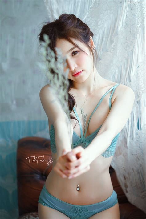 Thailand Sexy Model Patcharaporn Chaopitakwong The Blue Lingerie
