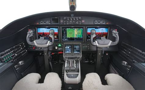 Cessna Citation M2 photos cabin interior cockpit