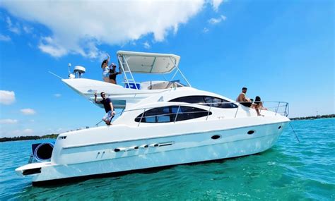 Best Yacht Rentals Up To Off Miami Beach Fl Groupon