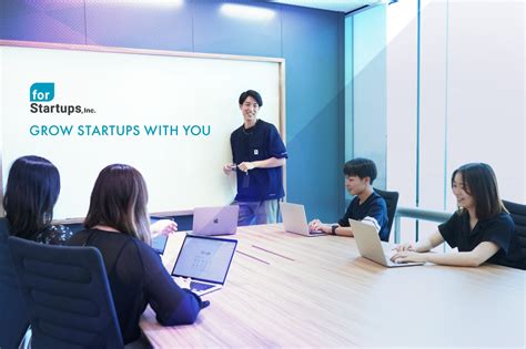 長期インターン｜シフト柔軟・知的好奇心が開花する環境で働きたい学生募集 For Startups Incのwebマーケティングの採用