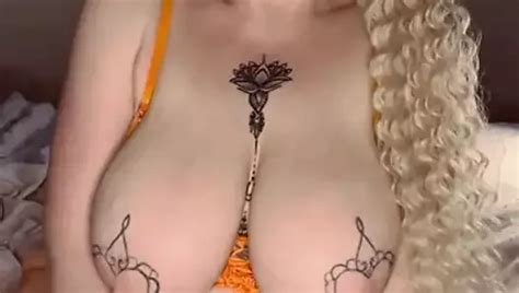 Geile Bbw Mutter Spielt Mit Dildo Onlyfans Leckt Xhamster