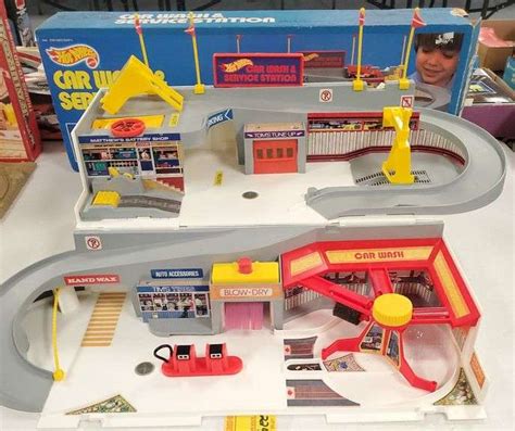 Hot Wheels Car Wash And Service Station Sto Go Set With Original Box Bid Assets Online