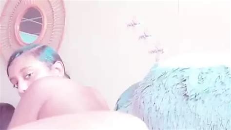 Hanna Fingering Herself Ethiopian Mom MILF Porn Pissing Porn Feat Hanna Bre XHamster