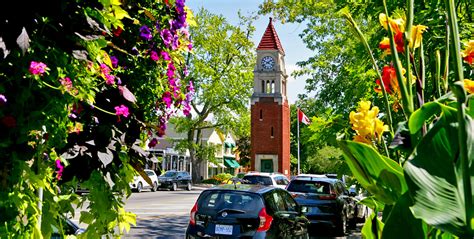 Niagara on the Lake Queen Street | Clifton Hill Niagara Falls, Canada