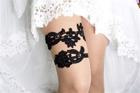 Sexy Wedding Lingerie Garter Set Black Venice Lace Bridal Garters Black Garter Bridal Garter