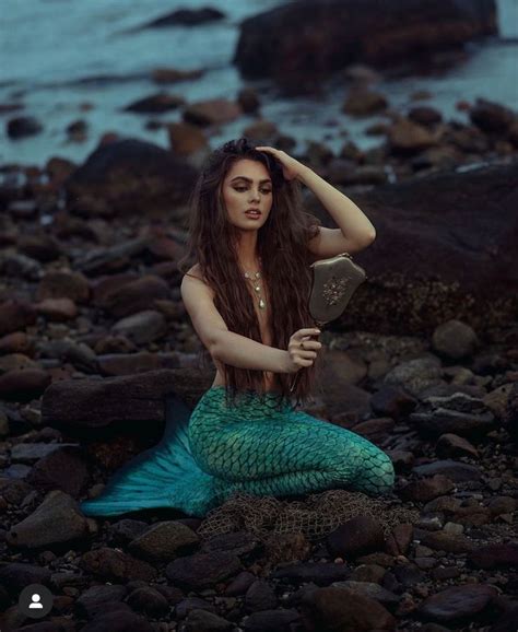 Pin By Svenja On Moodboard Siren Pod Mermaid Photo Shoot Beautiful