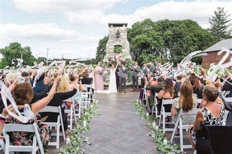 Wedding Venue The Barn At Silverstone Reviews And Photos Bowman